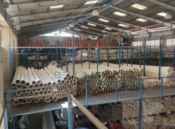 Comercial · 2300m² · 10 Vagas · Galpão Venda - 2300 m² com estacionamento 10 vagas + 2 docas  abaixo do preço