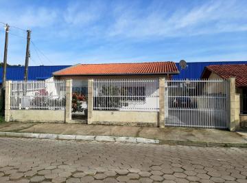 Casa · 180m² · 2 Quartos · 2 Vagas · Casa
