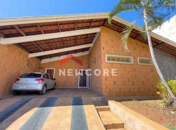 Casa · 230m² · 3 Quartos · 4 Vagas · Casa em  Rua Neder Issa - Vila Guedes de Azevedo - Bauru/SP