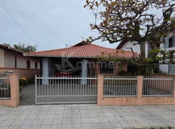 Foto 01 · Casa com 3 dormitórios a venda em Penha