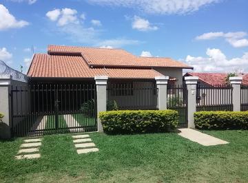Casa de 3 quartos, São Pedro · Casa a venda com linda vista para a cidade de São Pedro - SP