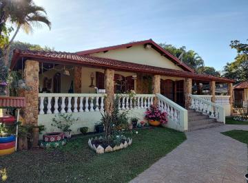 Rural de 4 quartos, São Pedro · Ampla chácara a venda em São Pedro - SP