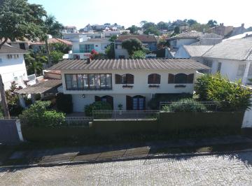Casa de 4 quartos, Florianópolis · Casa a venda em Itaguaçu