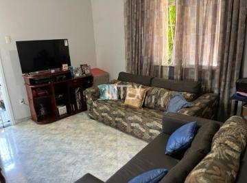 Foto 01 · Oportunidade!! Apartamento à venda em Niterói-RJ, Barreto: 2 quartos, 1 sala, 1 banheiro, 70m² de ár
