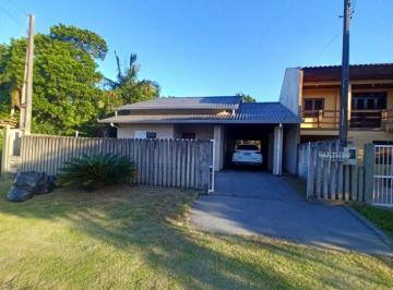 Casa de 3 quartos, Itapoá · Casa, 165m2, 03 quartos, Itapoá/SC
