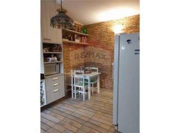 Casa · 145m² · 4 Quartos · 3 Vagas · 145º À venda ou Locação em Moema, fora de rota - 4 quartos, 3 garagens, com churrasqueira.
