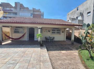 f3183ed02f22879720d435d1bd3e77aeae46c800 · Casa com 4 dormitórios e piscina á venda.