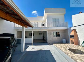 Foto 01 · Sobrado de Luxo com 3 quartos e 2 suítes no Jardim Vista Alegre em Bragança Paulista-SP: 174m², 3 sa