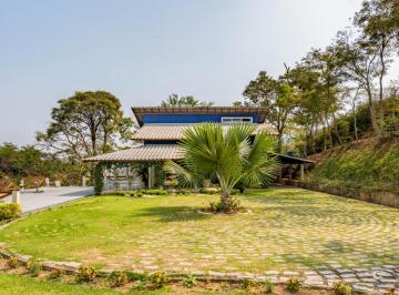 Casa · 154m² · 3 Quartos · 4 Vagas · Casa com 3 quartos em Secretátio, Petrópolis