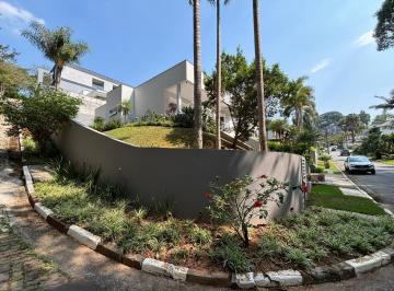 Casa de 3 quartos, Arujá · Casa de alto padrão em condomínio fechado em Arujá - SP