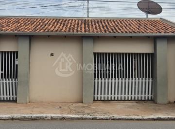 Casa · 1m² · 3 Quartos · 1 Vaga · Imoveis - no Cristo Rei