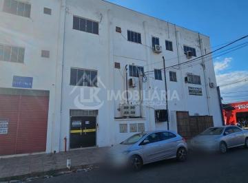 Comercial · 75m² · Comercial para aluguel - no Cristo Rei