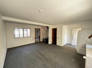 Casa · 141m² · 3 Quartos · 2 Vagas · Sobrado reformado a venda na Mooca com 3 quartos e 3 vagas