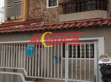 Casa · 130m² · 3 Quartos · 2 Vagas · Linda casa no Gopouva com 3 Dormitórois, sendo 1 suíte, 2 vagas e dependência