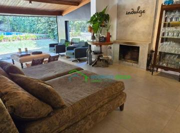cd5d8c1e0ac5886e0f0f7b9220a8b5e8fdd9e485 · Casa com 3 dormitórios à venda, 260 m² por R$ 3.000.000,00 - Residencial Quatro (Alphaville) - Santa