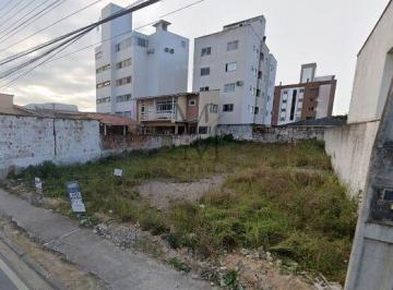Terreno · 360m² · Terreno localizado no Pagani! Imóvel ao lado do Shopping Via Catarina. Viabilidade para 14 paviment