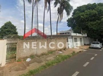 Terreno · 75m² · Lote em  Rua Rio Grande do Sul - Brasil - Uberlândia/MG