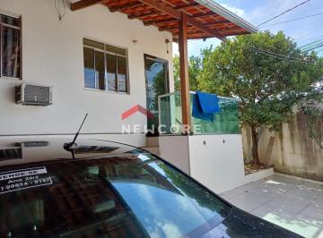 Casa · 180m² · 2 Quartos · 2 Vagas · Casa em 8 - São Pedro - Esmeraldas/MG