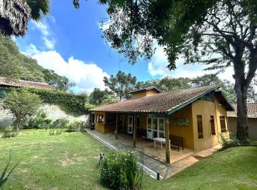 Casa de 4 quartos, Cotia · Casa térrea a venda com 250m2 em terreno de 1.000m2 na Granja Viana