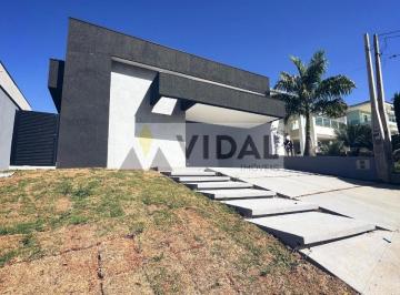 Foto 01 · CASA TÉRREA COM 4 DORMITÓRIOS E PISCINA NO CONDOMÍNIO VILLA VERONA EM SOROCABA