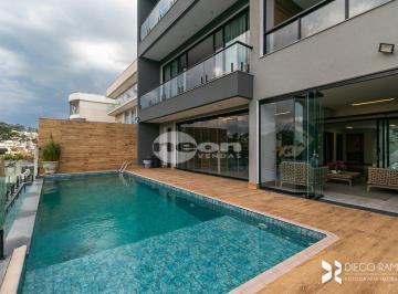 Casa · 910m² · 4 Quartos · 8 Vagas · CASA EM CONDOMÍNIO FECHADO DE ALTO PADRÃO - SWISS PARK - SÃO BERNARDO DO CAMPO