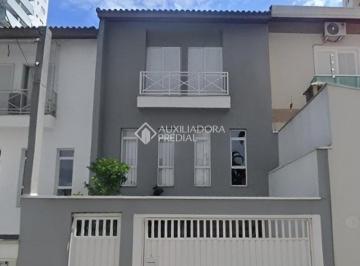Casa · 117m² · 3 Quartos · 4 Vagas · Excelente sobrado na Vila Gilda, em Santo André com 117m² de área construída