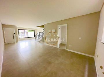 3-17067133482122.jpg · Sobrado com 3 suítes, 190 m² - Centro - Balneário Camboriú/SC