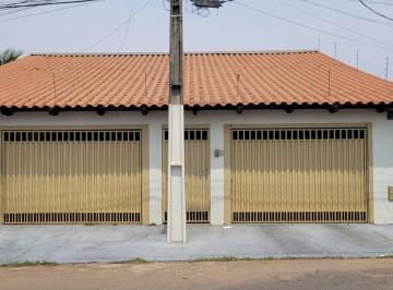 6b4792ae0994274afd017e80cefa21850def921c · Casa com 4 quartos (3suites)  à venda, 360 m² por R$ 850.000 - Jardim Santo Antônio - Goiânia/GO