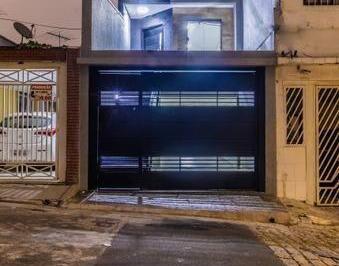 Casa · 186m² · 3 Quartos · 4 Vagas · Sobrado à venda no bairro Vila Santo Estevão / Novo / área 186m²