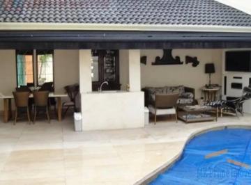 Casa · 454m² · 3 Quartos · 5 Vagas · Sobrado  360m² com 3 suítes no Adalgisa.