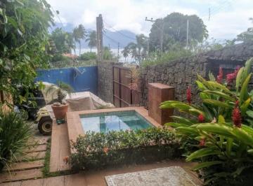 Foto 02 · Vendo casa em Ilhabela, Região Nobre, Piscina, Próximo ao Yacth Club