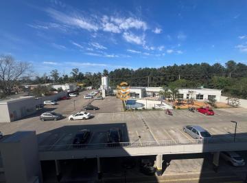 32613129_g.jpg ·
Apartamento semi-novo em Canoas, com piscina e vista, no Solar Mora