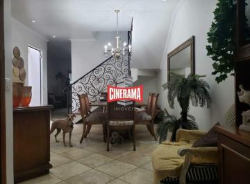 Casa · 221m² · 3 Quartos · 4 Vagas · Sobrado à venda, 3 quartos, 3 suítes, 4 vagas, Olímpico - São Caetano do Sul/SP