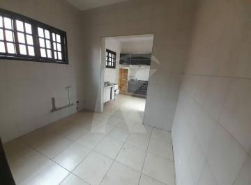 Casa · 250m² · 3 Quartos · Casa 03 quartos, 02 salas, 01 banheiro em Santana, Rua Alfredo Pujol