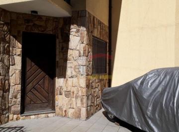 Casa · 80m² · 2 Quartos · 2 Vagas · Sobrado na Pedra Branca