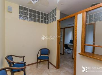 558483_i2fWQbd2o7W33858t_5584836707d5b1a67fb.jpg · Comercial no bairro Centro Histórico