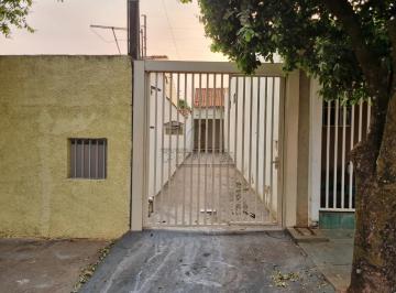 Fachada · Casa à venda em São José do Rio Preto-SP: 2 quartos, 1 sala, 1 banheiro, 4 vagas de garagem! Próximo