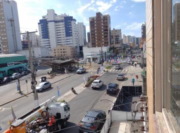 Comercial · 230m² · 7 Quartos · 3 Vagas · Oportunidade de Negócio, Salas comercial no Centro de Torres