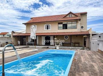 c69455312789435d962dc00951055c0d99abfea1 · CASA PÉ NA AREIA EM GUARATIBA - MARICÁ-RJ EM UM TERRENÃO DE 960m2- 3 QUARTOS, PISCINA E ENERGIA SOLA