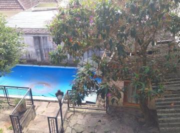 644700_igrqp92538J92124UoX5_64470067213a0bbb567.jpg · Casa com 3 quartos e 4 vagas no bairro Moinhos de Vento
