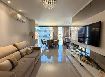 Apartamento · 104m² · 3 Quartos · 2 Vagas · Apartamento de 3 dormitórios com vista em Torres