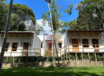 Casa · 220m² · 2 Quartos · 2 Vagas · Vendo Casa no Condominio Coqueiral em Trancoso