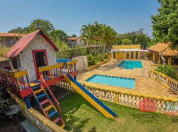 Rural · 4800m² · 2 Quartos · 20 Vagas · Linda Chácara à venda em Vinhedo - Pinheirinho