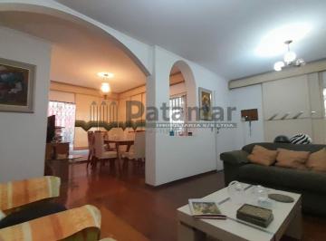 Casa · 250m² · 3 Quartos · 2 Vagas · Casa à venda 3 quartos no Instituto de Previdência