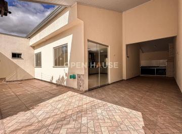 Casa · 140m² · 3 Quartos · 2 Vagas · Fotovoltaica auto suficiente