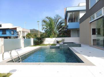 Casa · 343m² · 5 Quartos · Casa em Condomínio fechado, pé na areia com 5 suítes à venda, 342m² - Morro das Pedras, Florianópoli