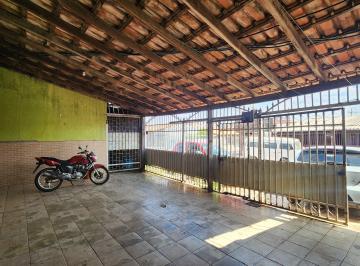 Casa de 3 quartos, Ceilândia · 3 QUARTOS ESQUINA, LOJA, CASA FUNDO 2 QUARTOS,  3 VAGAS GARAGENS!