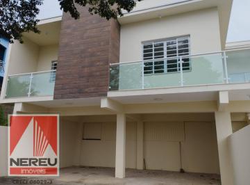 Casa · 417m² · BELA CASA NO CENTRO DA CIDADE COM PISCINA - JUQUITIBA/SP