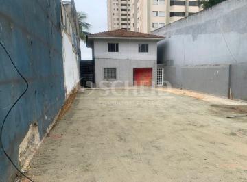 Comercial · 280m² · 3 Vagas · Imóvel comercial para locação na rua Sócrates.