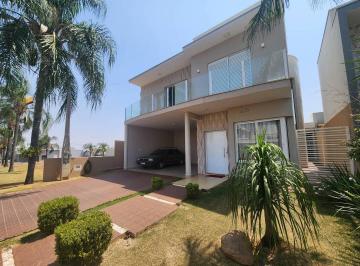 Casa · 300m² · 4 Quartos · 4 Vagas · Casa com 4 dormitórios no Condomínio San Marino